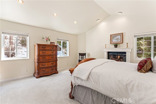 Detail Gallery Image 39 of 72 For 197 Massive Rd, Lake Arrowhead,  CA 92317 - 4 Beds | 3/1 Baths