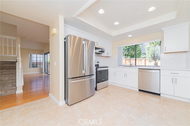 Detail Gallery Image 9 of 27 For 11 Gainesmill, Irvine,  CA 92620 - 3 Beds | 2/1 Baths