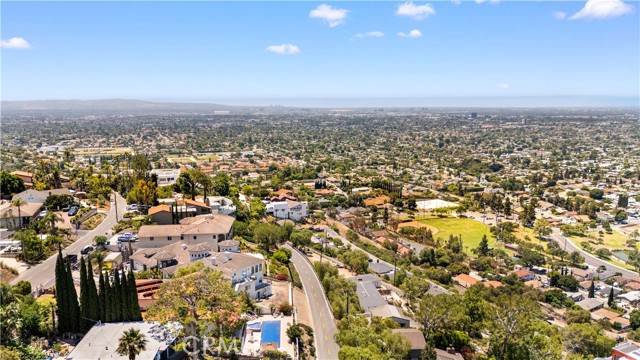 12284 Circula Panorama, Santa Ana CA: https://media.crmls.org/medias/875fc3a1-cf1f-488e-8bb7-3122390606fb.jpg