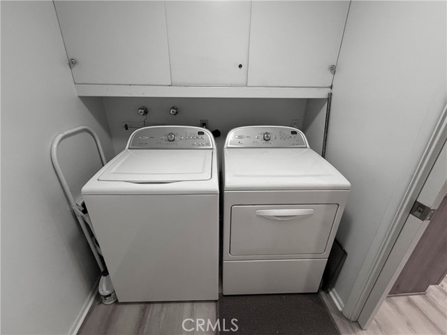 Detail Gallery Image 10 of 24 For 22216 Del Valle St, Woodland Hills,  CA 91364 - 3 Beds | 2/1 Baths