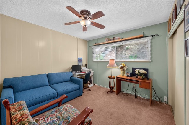 10928 Jamie photo 17