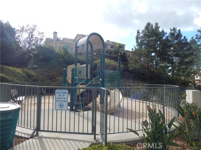 Detail Gallery Image 36 of 42 For 28697 La Siena, Laguna Niguel,  CA 92677 - 2 Beds | 2 Baths