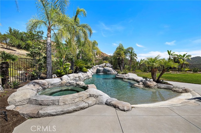 Detail Gallery Image 16 of 35 For 18672 Topanga Canyon Rd, Silverado,  CA 92676 - 5 Beds | 4/1 Baths