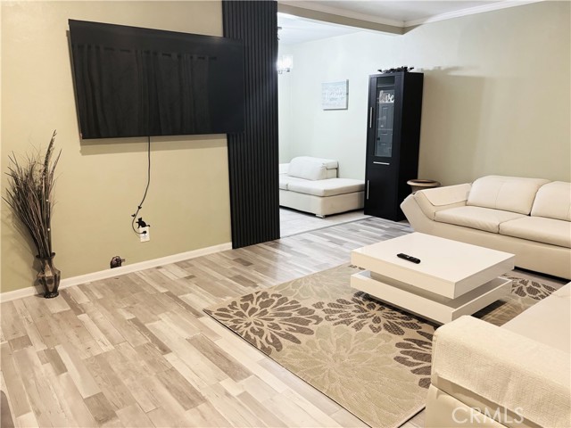 Detail Gallery Image 9 of 25 For 5311 Pirotte Dr, San Diego,  CA 92105 - 2 Beds | 2 Baths