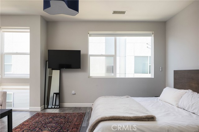 Detail Gallery Image 11 of 30 For 1532 Maxwell Way, Costa Mesa,  CA 92627 - 2 Beds | 3/1 Baths