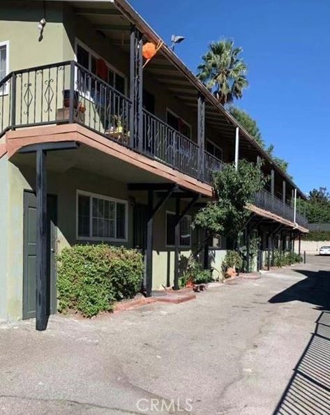 253 E Villa ST Unit: 6
