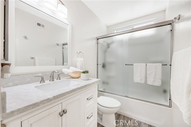 Detail Gallery Image 15 of 26 For 22542 via Santiago, Mission Viejo,  CA 92691 - 4 Beds | 2/1 Baths