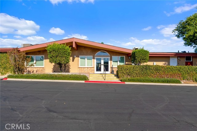 2692 Highland Avenue, Highland CA: https://media.crmls.org/medias/8763baaf-0ba5-4267-9566-bb222d097947.jpg