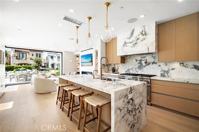 Detail Gallery Image 20 of 70 For 612 Begonia, Corona Del Mar,  CA 92625 - 3 Beds | 3/1 Baths