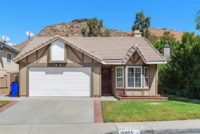 Detail Gallery Image 1 of 23 For 15002 Woodcrest, Fontana,  CA 92337 - 4 Beds | 2 Baths