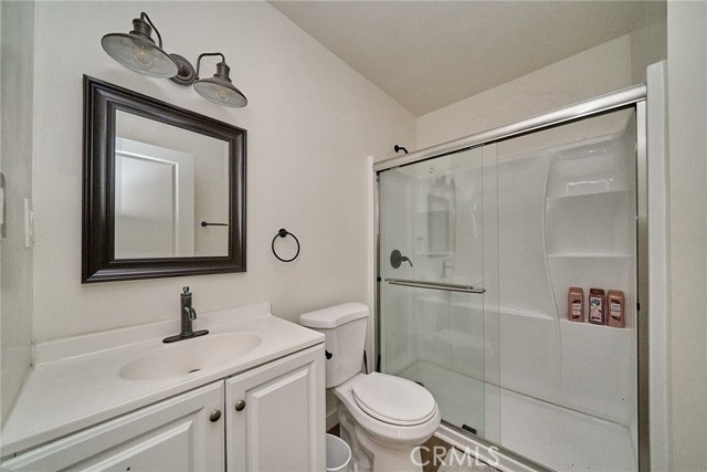 Detail Gallery Image 15 of 19 For 8734 Ramsgate, Los Angeles,  CA 90045 - 4 Beds | 4 Baths