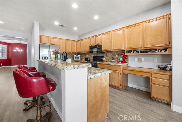 35511 Crest Meadow Drive, Wildomar CA: https://media.crmls.org/medias/8764ea26-3a18-404e-8221-aaea80c99343.jpg