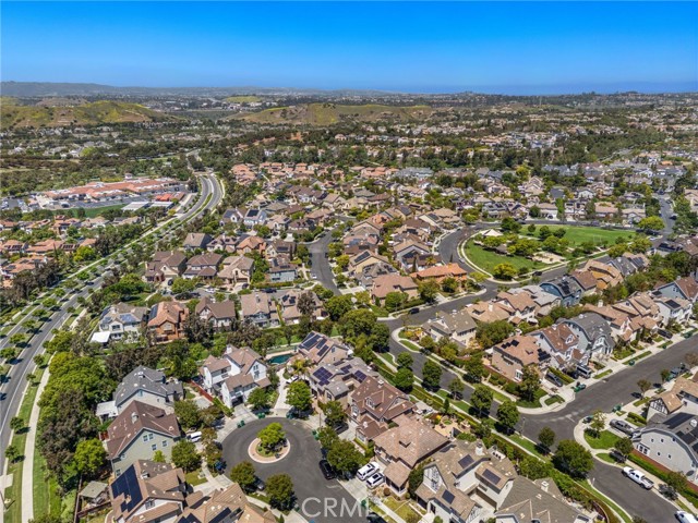 18 Duskywing, Ladera Ranch CA: https://media.crmls.org/medias/87651f98-5ec2-4f42-84aa-77fc5587f466.jpg