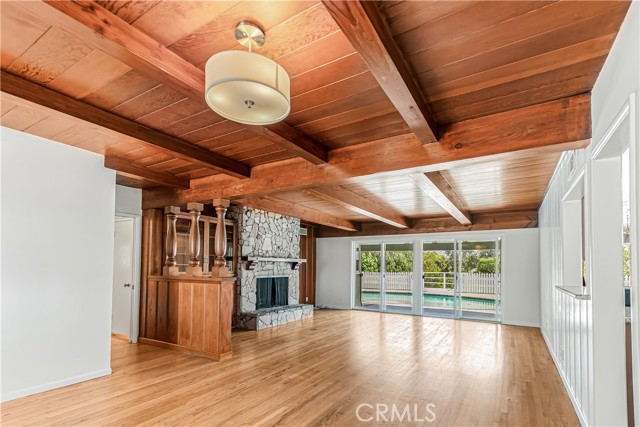 Detail Gallery Image 9 of 41 For 1111 Arbor Dell Rd, Los Angeles,  CA 90041 - 3 Beds | 2 Baths