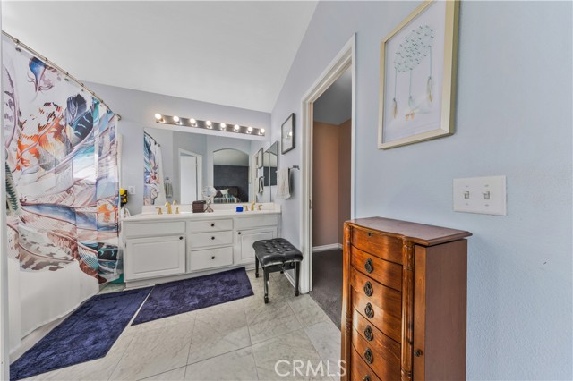 Detail Gallery Image 23 of 32 For 34711 Sunlight, Yucaipa,  CA 92399 - 4 Beds | 3 Baths