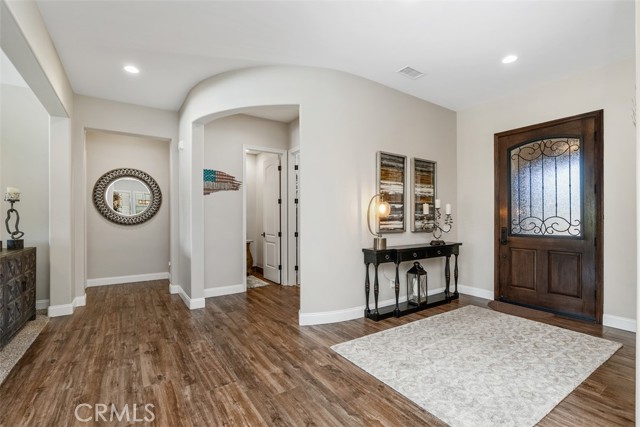 Detail Gallery Image 12 of 55 For 22919 Banbury Ct, Murrieta,  CA 92562 - 3 Beds | 3/1 Baths
