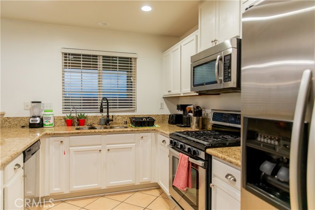 Detail Gallery Image 16 of 34 For 575 Julian Ave, San Jacinto,  CA 92582 - 3 Beds | 2 Baths