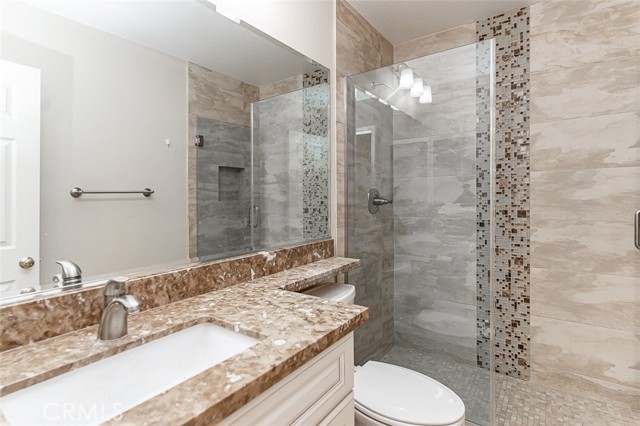 Detail Gallery Image 19 of 37 For 15267 Riviera Ln, La Mirada,  CA 90638 - 4 Beds | 3 Baths