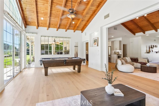 22501 Marilla Street photo 14