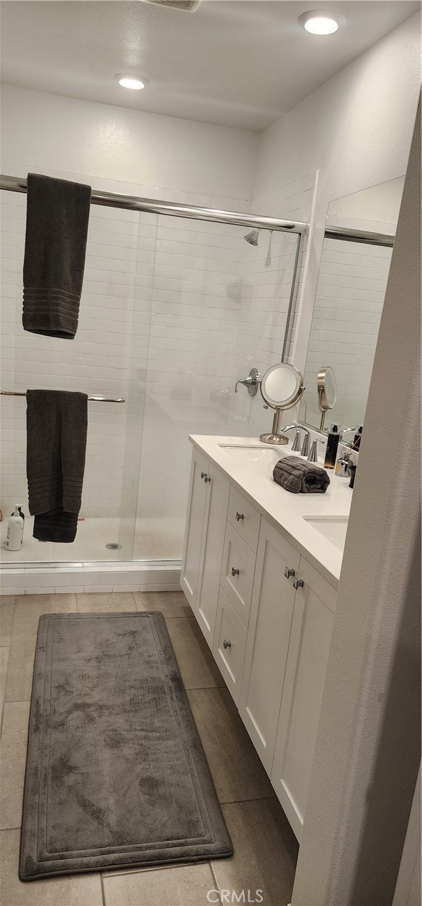Image 8 of 23 For 27410 Merlin Place 202