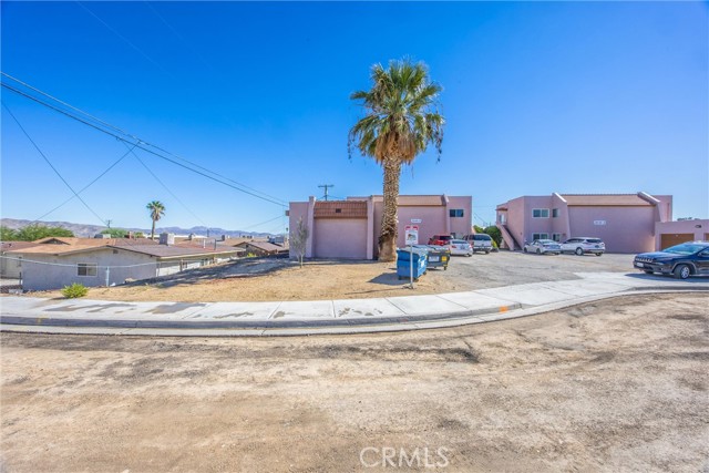 Front Image Thumbnail for CRHD26225608