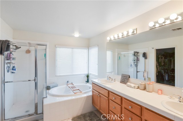 Detail Gallery Image 10 of 17 For 2790 Florentine Ct, Thousand Oaks,  CA 91362 - 3 Beds | 2/1 Baths