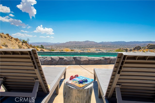 Detail Gallery Image 6 of 75 For 6185 Mirlo Rd, Yucca Valley,  CA 92284 - 3 Beds | 2 Baths