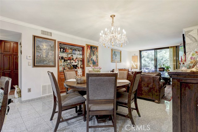 Detail Gallery Image 15 of 35 For 1401 Valley View #206,  Glendale,  CA 91202 - 2 Beds | 2 Baths