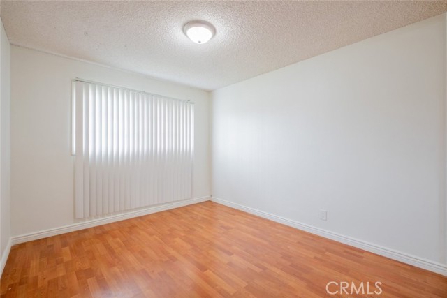 Detail Gallery Image 22 of 30 For 6933 Fallbrook Ave, West Hills,  CA 91307 - 3 Beds | 2 Baths
