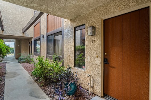 200 E Racquet Club Rd, Palm Springs CA: https://media.crmls.org/medias/876c8090-41de-488a-80fc-7664adcdcf48.jpg