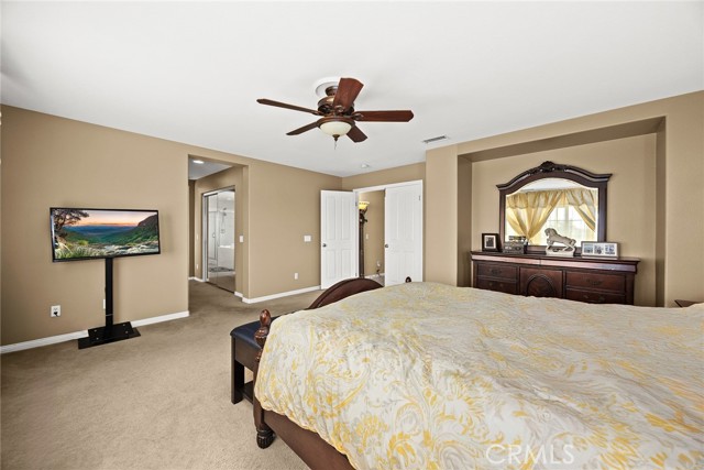 7871 Slate Creek Road, Eastvale CA: https://media.crmls.org/medias/876cb1ca-3f55-4eda-8aae-c57b8aebdea3.jpg