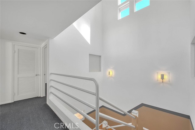 Detail Gallery Image 48 of 69 For 6423 Deep Dell, Hollywood,  CA 90068 - 3 Beds | 2/1 Baths