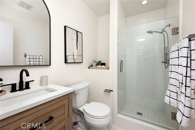 Detail Gallery Image 15 of 35 For 1010 Palm Ave #207,  West Hollywood,  CA 90069 - 2 Beds | 2 Baths