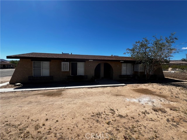 Detail Gallery Image 2 of 46 For 73601 Sun Valley Dr, Twentynine Palms,  CA 92277 - – Beds | – Baths