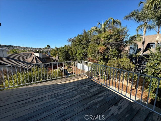 Detail Gallery Image 22 of 29 For 22066 Loch Lomond, Canyon Lake,  CA 92587 - 4 Beds | 3 Baths