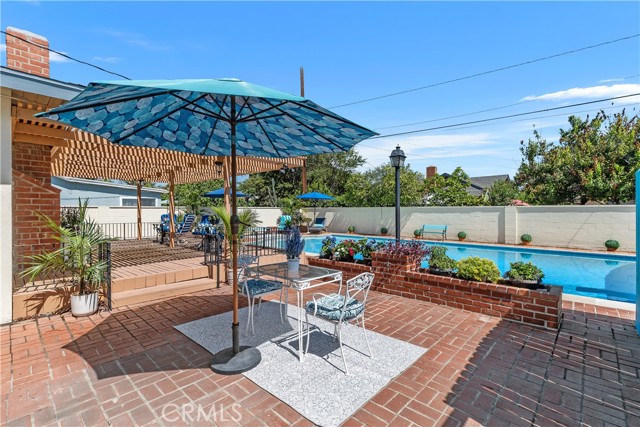 Detail Gallery Image 4 of 31 For 1327 E Kenwood Ave, Anaheim,  CA 92805 - 3 Beds | 1/1 Baths
