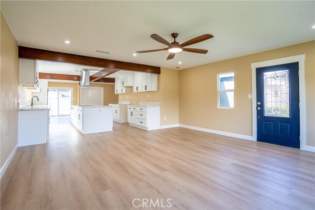 Detail Gallery Image 17 of 62 For 6081 Lemon, Long Beach,  CA 90805 - 4 Beds | 2 Baths