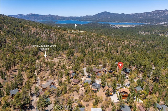 Detail Gallery Image 4 of 38 For 1216 Aspen Dr, Big Bear Lake,  CA 92315 - 3 Beds | 2 Baths
