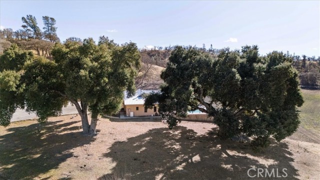 Image 37 of 75 For 73255 Ranchita Avenue