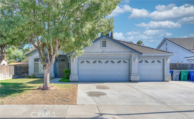 Detail Gallery Image 1 of 1 For 1883 College Greens Dr, Los Banos,  CA 93635 - 4 Beds | 2 Baths