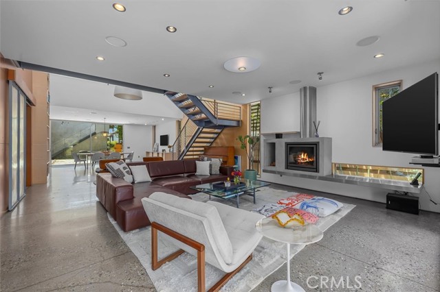 Detail Gallery Image 5 of 46 For 604 33rd St, Manhattan Beach,  CA 90266 - 4 Beds | 5/1 Baths