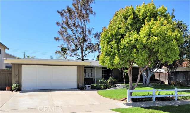 2741 San Juan Ln, Costa Mesa, CA 92626