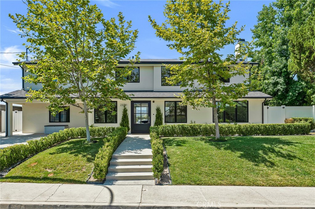 23241 Aetna Street