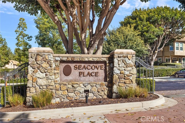 87717d4c D64c 4ede 93a4 35b1405a561e