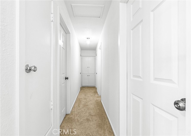 16271 Fairway Lane, Huntington Beach CA: https://media.crmls.org/medias/87717e48-aee9-4dcf-88c2-0483e17bec7e.jpg