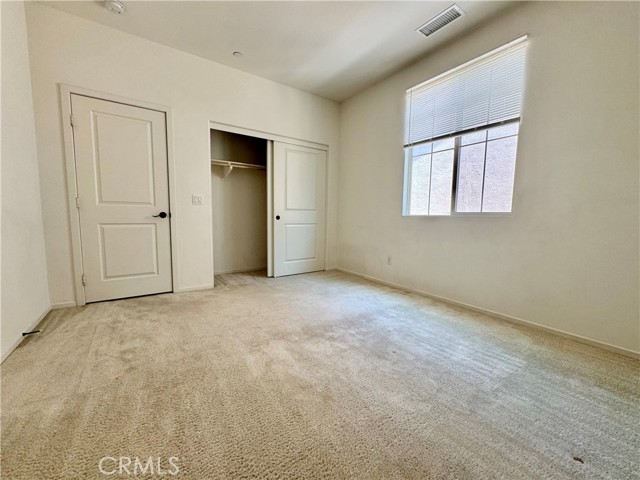 Detail Gallery Image 15 of 17 For 3210 E Rutherford Dr, Ontario,  CA 91761 - 4 Beds | 3 Baths