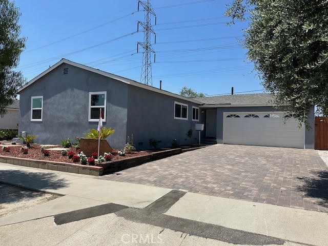 Detail Gallery Image 2 of 21 For 6529 Pioneer Bld, Whittier,  CA 90606 - 4 Beds | 2 Baths