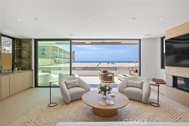 Detail Gallery Image 37 of 75 For 12 the Strand, Hermosa Beach,  CA 90254 - 4 Beds | 5 Baths