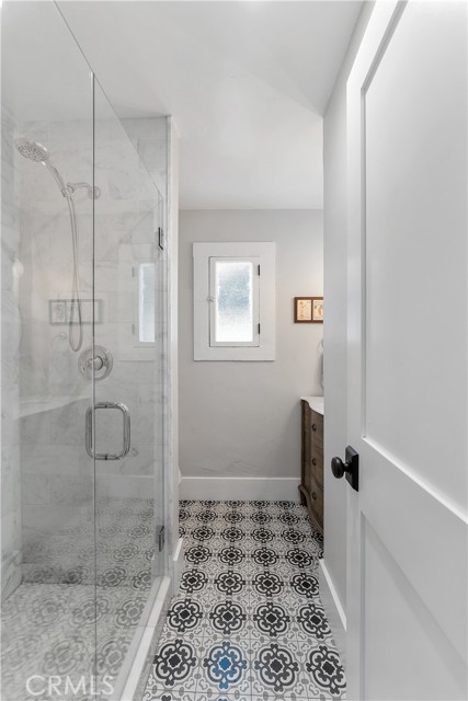 Detail Gallery Image 8 of 15 For 732 Poli St, Ventura,  CA 93001 - 5 Beds | 4 Baths