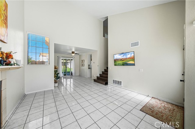 Detail Gallery Image 11 of 31 For 39785 Knollridge Dr, Temecula,  CA 92591 - 4 Beds | 2/1 Baths